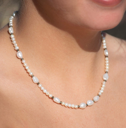 Collier Perle D'eau Douce et Pyrite - Or Jaune 18 k