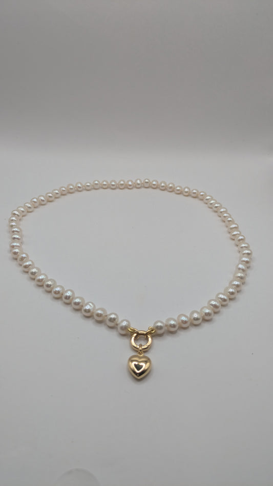 Collier perle eau douce - breloque coeur 18k